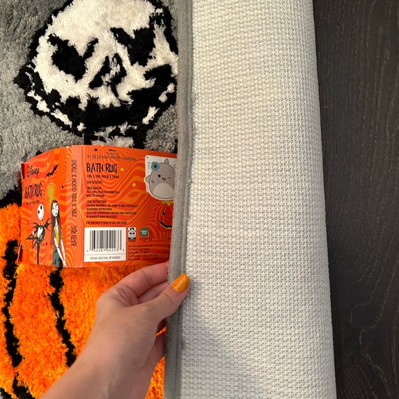 Nightmare Before Christmas Bathroom rug - Picture 4 of 4